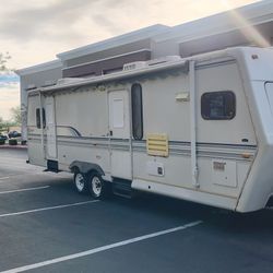1998 Jayco Designer Series 32.Ft Super Slide Out 