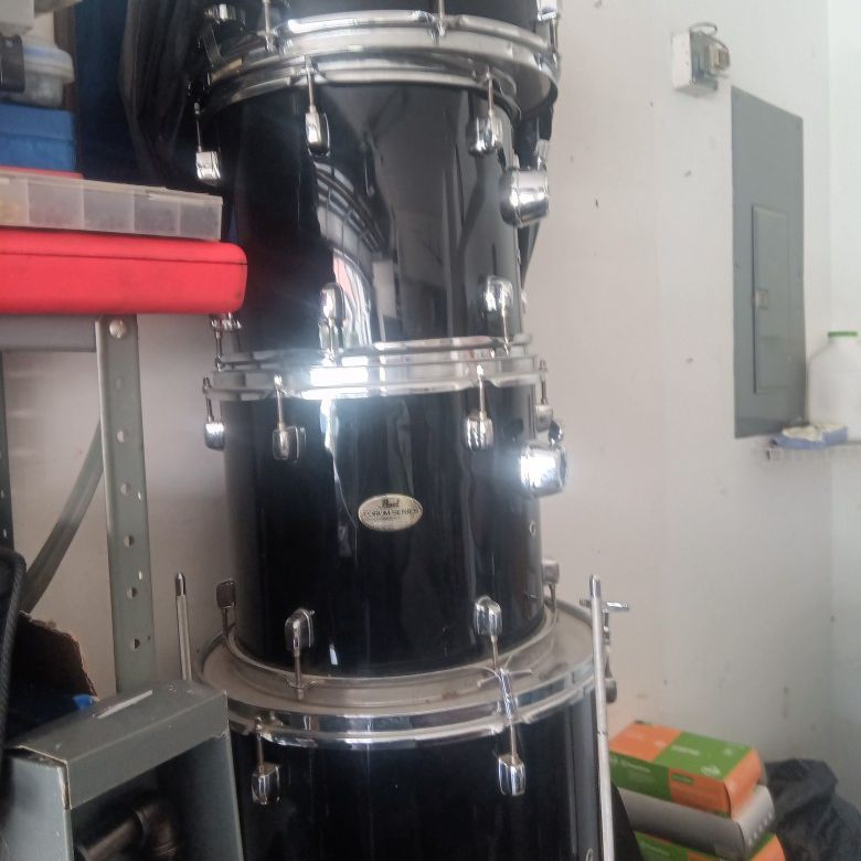 Pearl Forum Series Drums