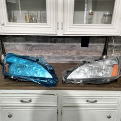03-07 Honda Accord Headlights 