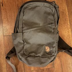 Fjällräven Räven 20 Backpack