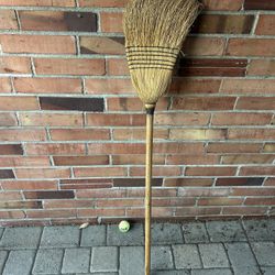 Corn Broom with Wood Handle Heavy Duty Indoor Outdoor Broom (1 1/4 Inch Handle)