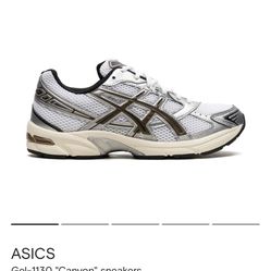 ASICS 