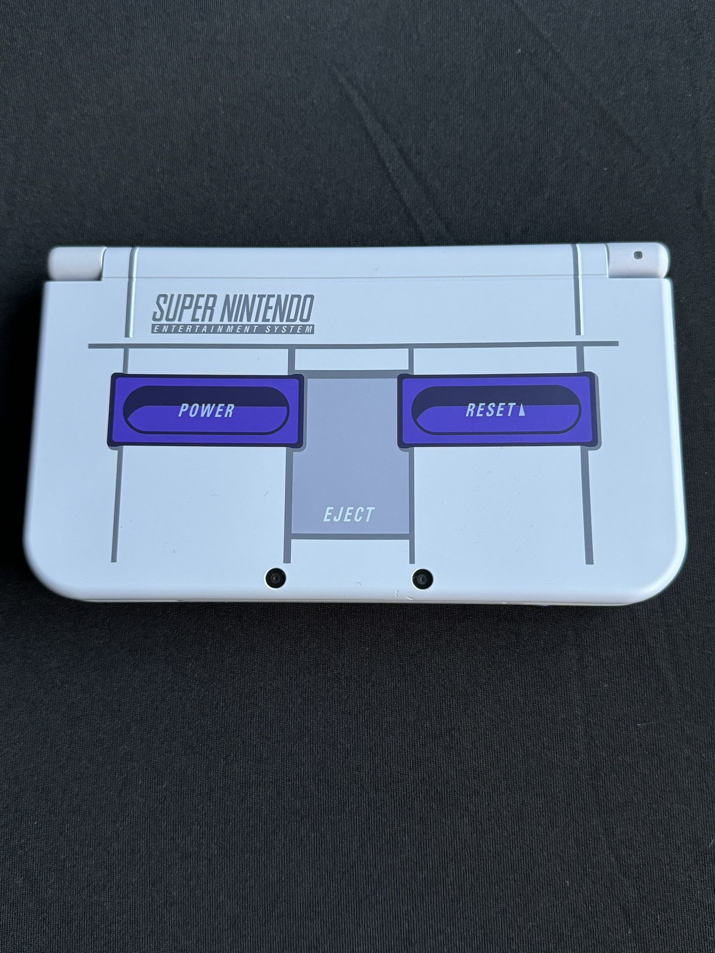New Nintendo 3DS XL SNES Edition
