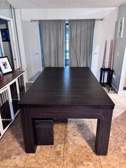 Dining room table/ pool table/ ping pong table
