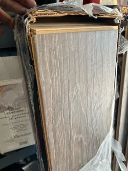 Vinyl Click Flooriong