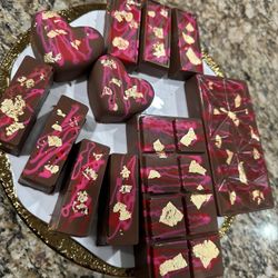Valentines Day Dubai Chocolate !
