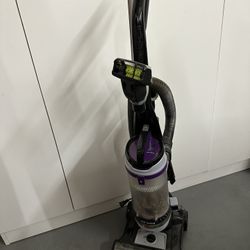 For Parts Only Bissell CleanView Vacuum 