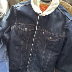 Levi’s Trucker Jacket 
