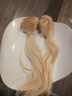 18" Remy Silky Straight Wefts