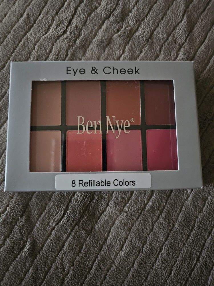 New- Ben Nye Eye Ànd Cheek Blush 8 Color 