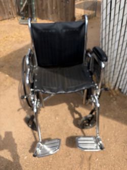 2folding adult wheal chair