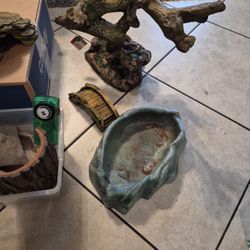 Miscellaneous Reptile Supplies