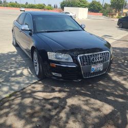 2008 Audi S8