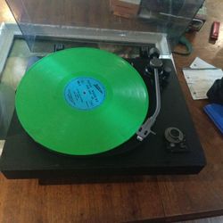 Bluetooth Stereo Turn Table 