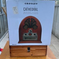 Crosley Cathedral AM/FM - CD Player With Bluetooth Speaker 