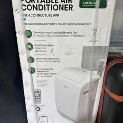 Hisense Portable smart AC 350 sqft