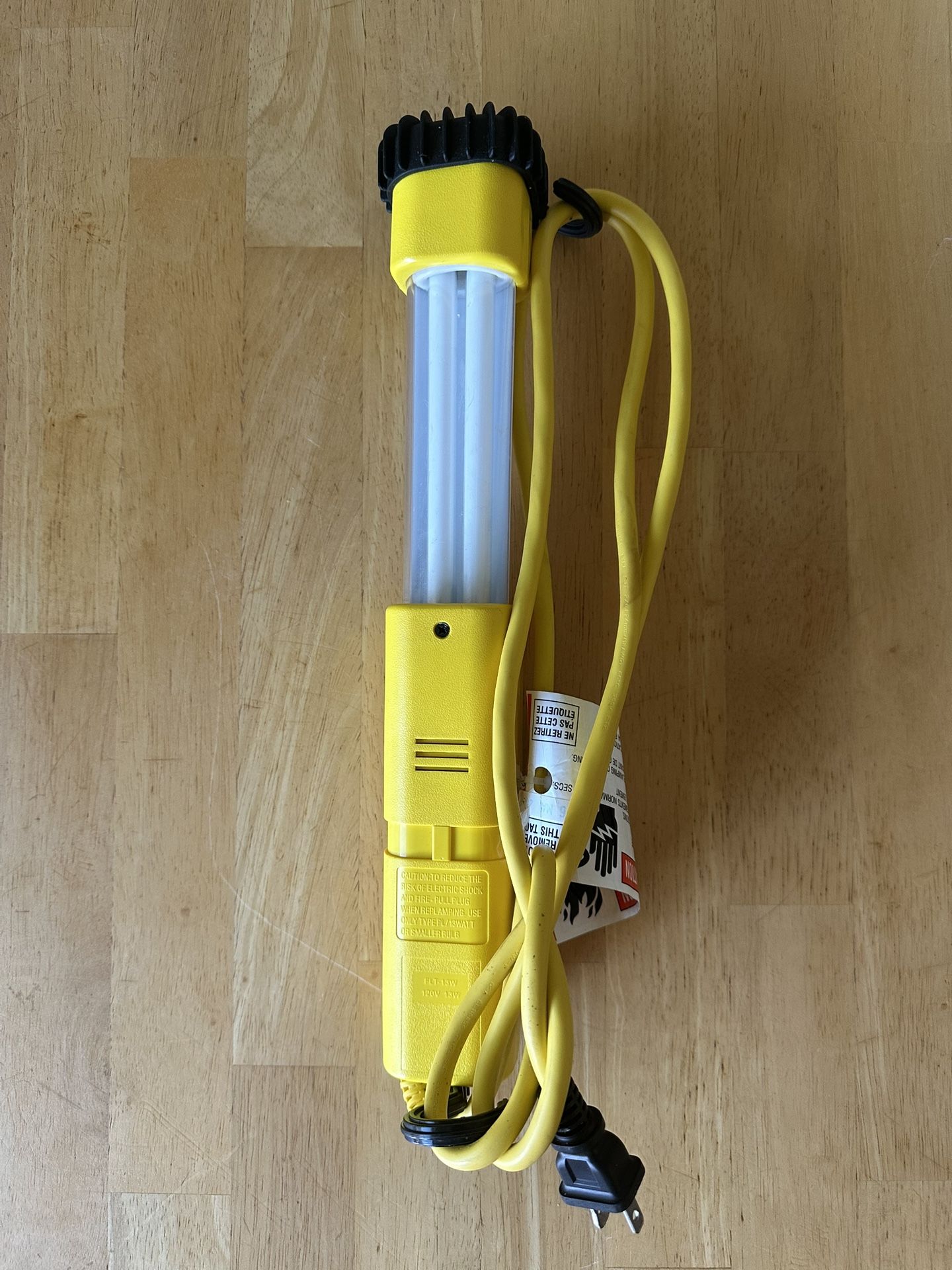 13W Fluorescent Work Light – NEW