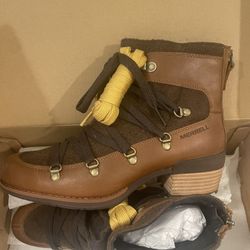 Merrell women’s shiloh - Brand New 