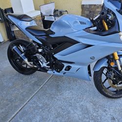 2019 Yamaha R3 Clean Title Runs Excellent 