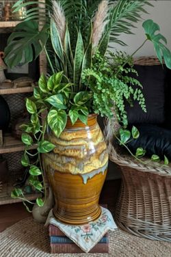 Large 12" Studio Art Pottery Vase Hand Thrown Reactive Drip Glaze Signed Kiri 5lb