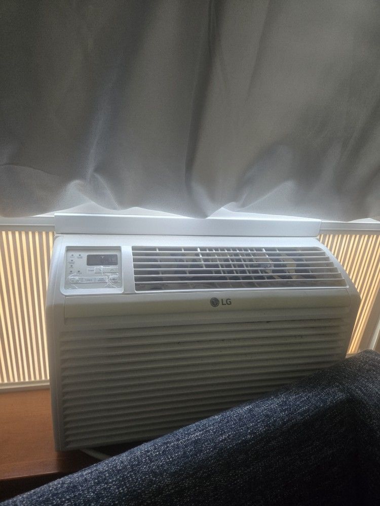 LG Air Conditioner