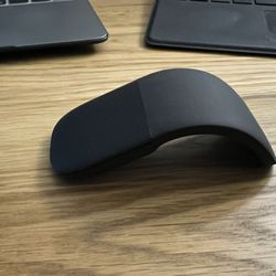 MICROSOFT Surface Arc Mouse Wireless Bluetooth - $50 OBO (Westwood)