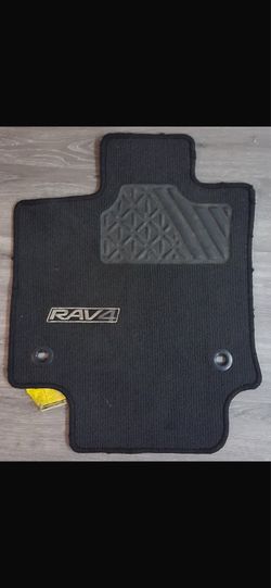 Tapetes para Toyota Rav4 originales del 2013 al 2018