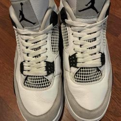 Jordan 4 Military Blk Size 11.5 