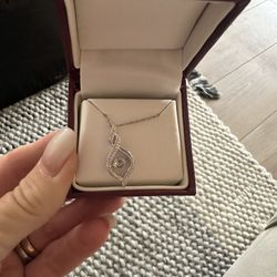Sterling Silver Necklace With Lab Created Diamonds 