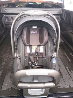 Infant car seat  Graco