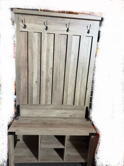 Entry bench / hall tree