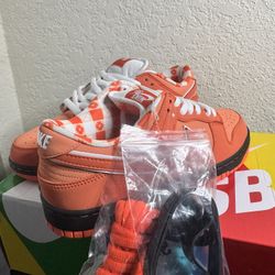 Title: Nike Dunk Low Syracuse Orange Size 9.5 