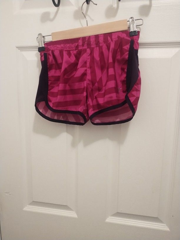 Size 8 Girl 9 Items