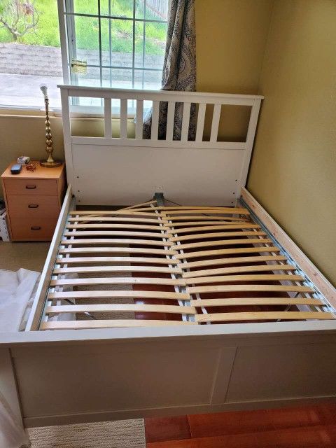 White bed frame