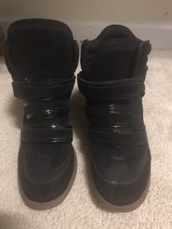 Also wedges siZe 8.5