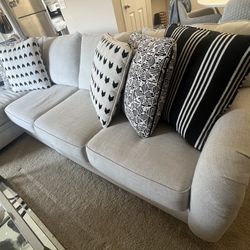 Sectional Couch Including Decor Pillows