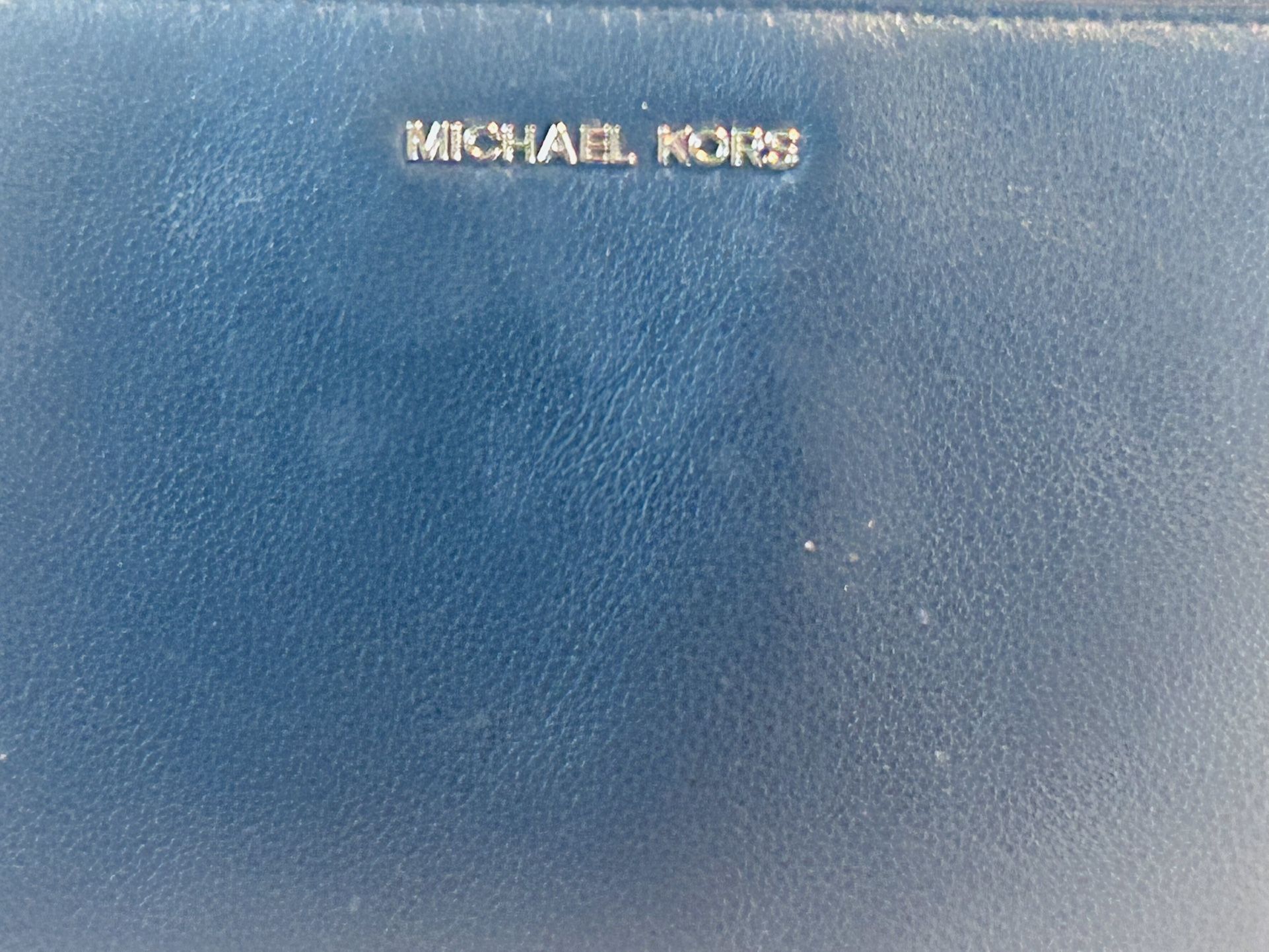 Michael Kors Leather Clutch Purse With Storage 8x6 Size For Credit Card Ect