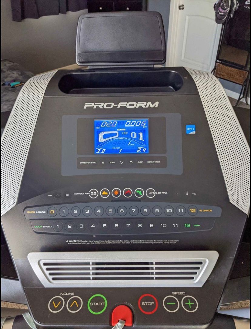 Pro-Form 705 CST Proshox3 Tread mill