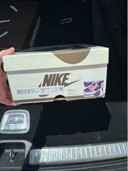 Travis Scott medium olive Jordan 1 Retro low OG SP