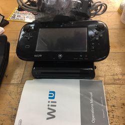 Nintendo Wii U Video Game System Console With Game pad And Cables 
