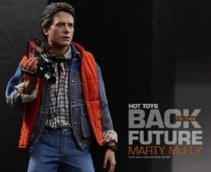 Hot Toys 🔥 Marty Mcfly