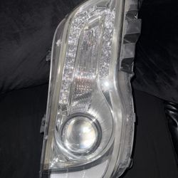 Chrysler 300 Headlights