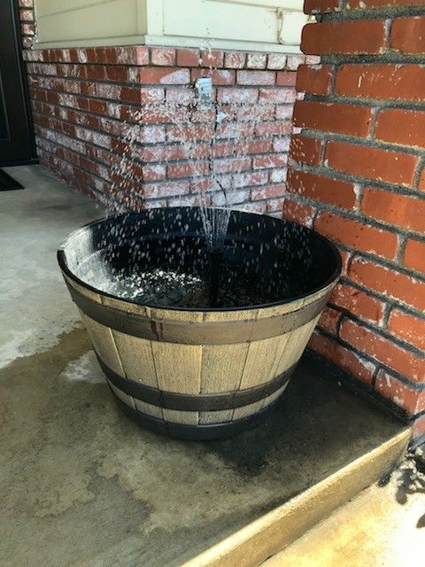 WINE BARREL FOUNTAIN (NEW)