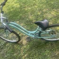 Women's 27.5" Parkside 7-Speed Bike