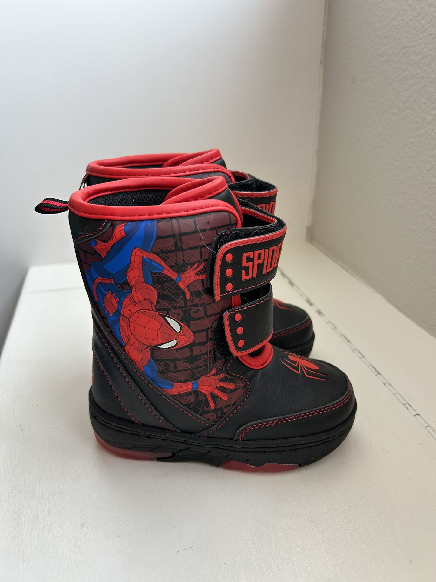 Toddler Size 8 Spider-Man Boot