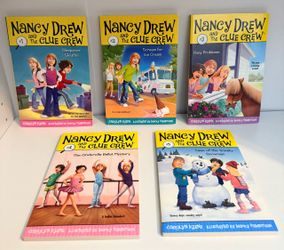Nancy Drew and the Clue Crew Books 1–5 Set