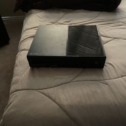 xbox one with controller and cords