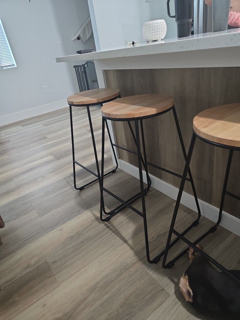 Mainstays 28"H Backless Stool Black Metal Base with Natural Wood Seat - Set of 4