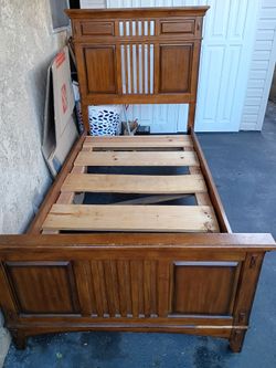 Twin bed frame