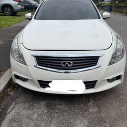 2012 Infiniti G37x